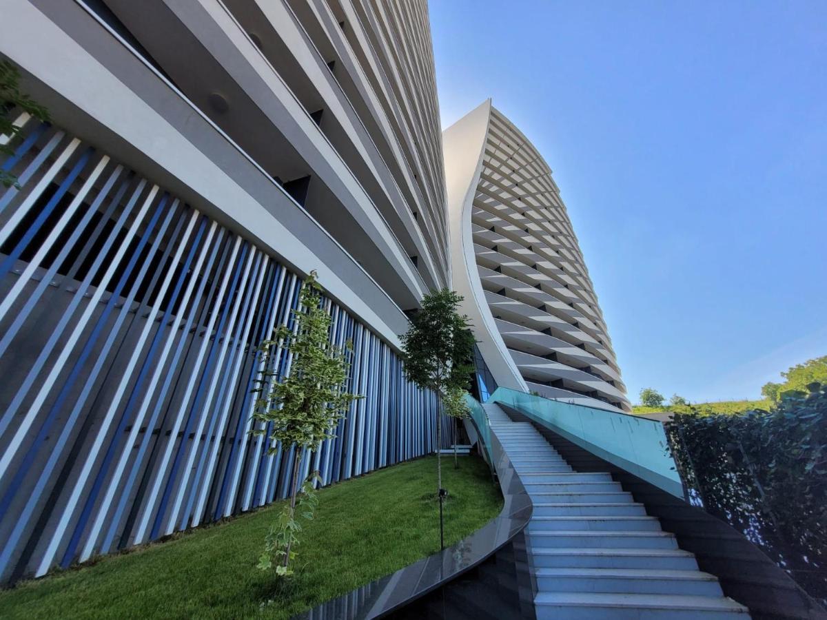 Wings Luxury Suites Cluj-Napoca Exterior foto